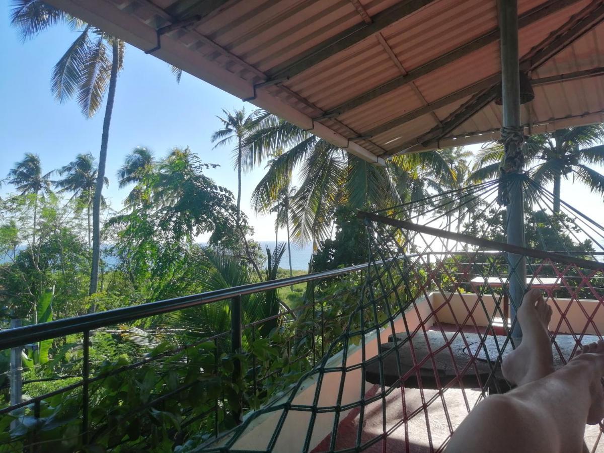 ホテルBlue Waves Beach Residency バルカラ エクステリア 写真